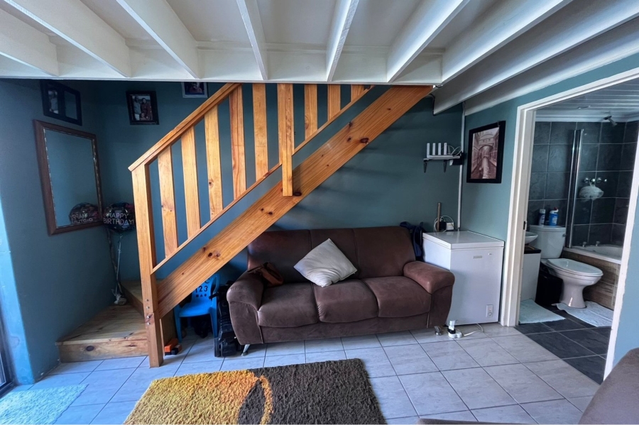2 Bedroom Property for Sale in Walmer Link Eastern Cape